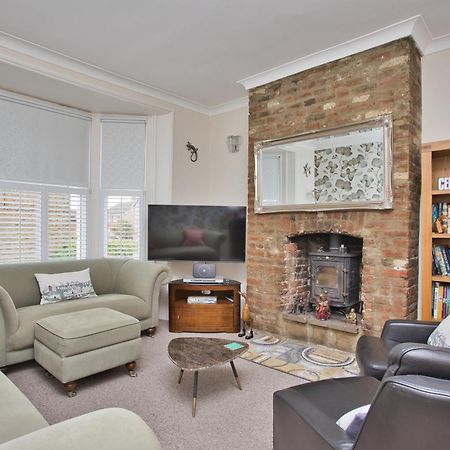 Spacious Seaside Escape In The Heart Of Deal, 4 Mins From The Beach Zewnętrze zdjęcie